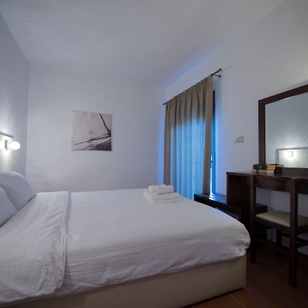 Glavas Inn Hotel Gerakini Exteriér fotografie